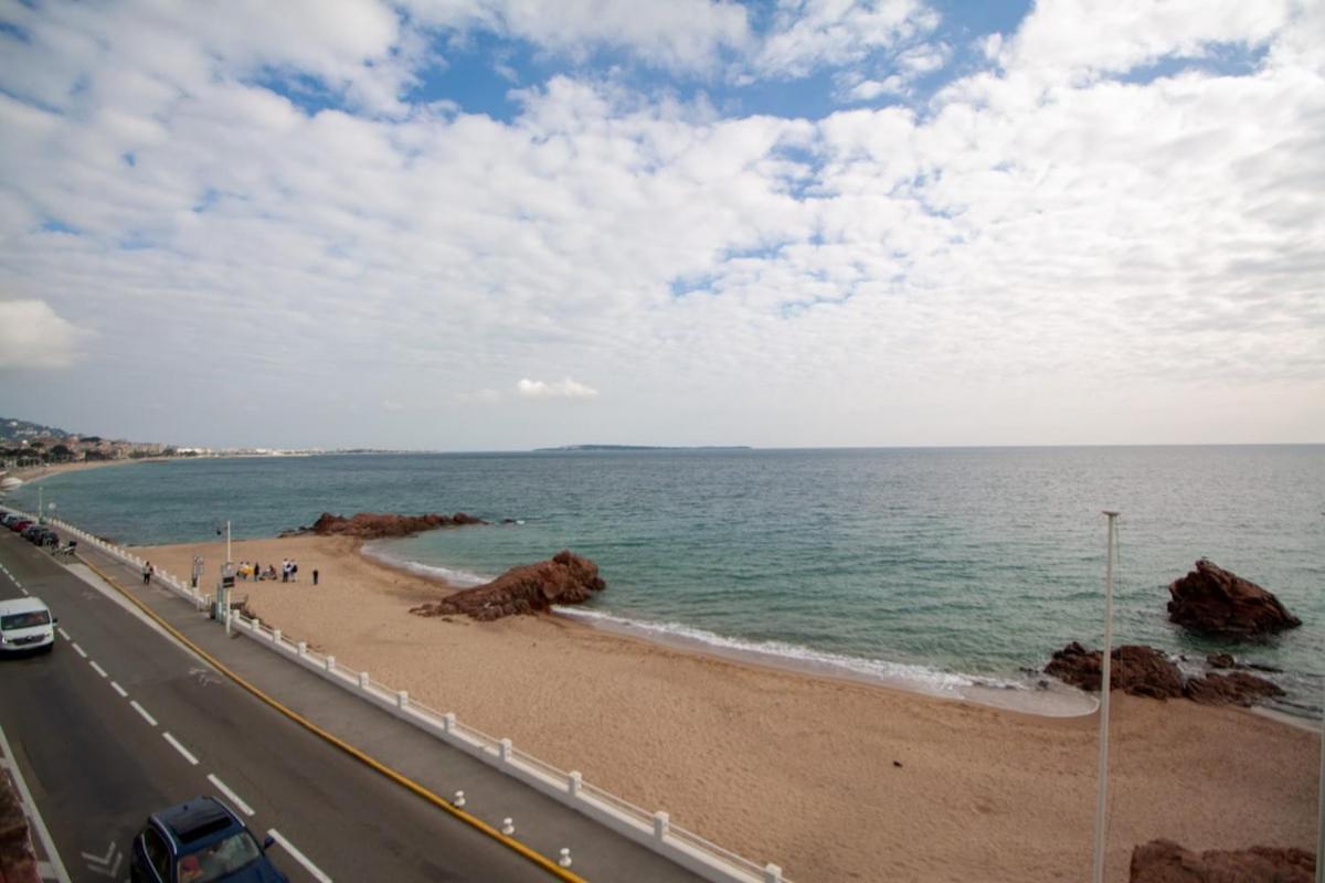 Appartement Luxury 1 Bed Seafront Escape In
