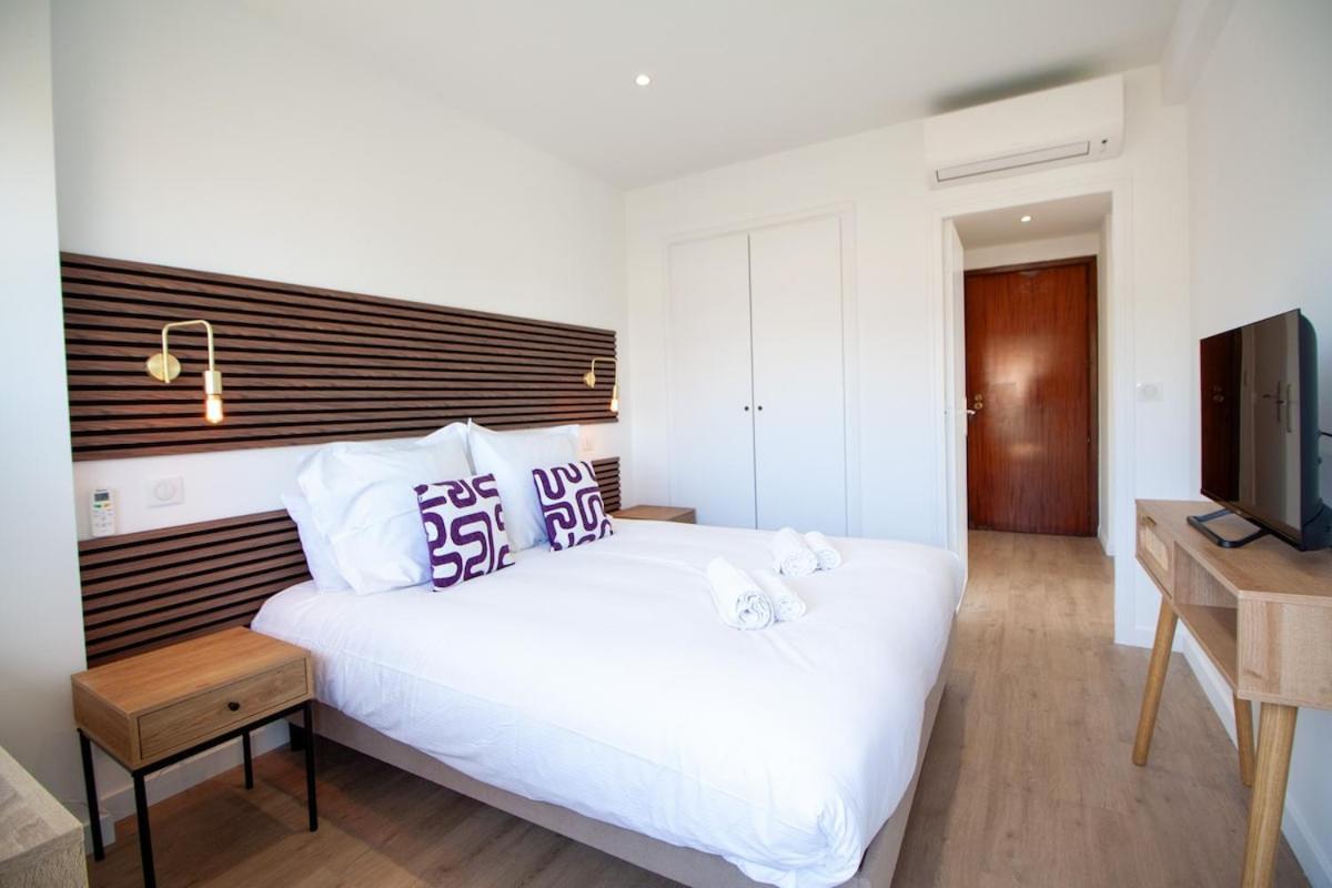 Luxury 1 Bed Seafront Escape In