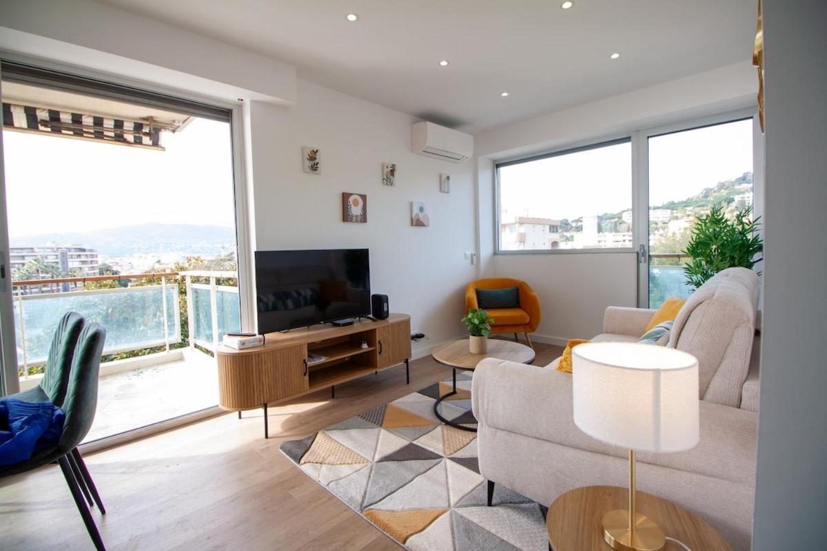 Appartement Luxury 1 Bed Seafront Escape In *